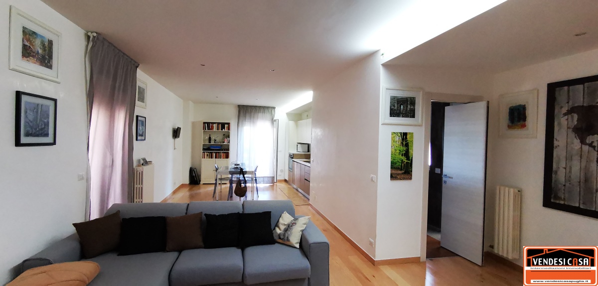 Appartamento ADELFIA vendita  Montrone  Studio Monte Roni di Cafarchia e Ferri s.n.c.